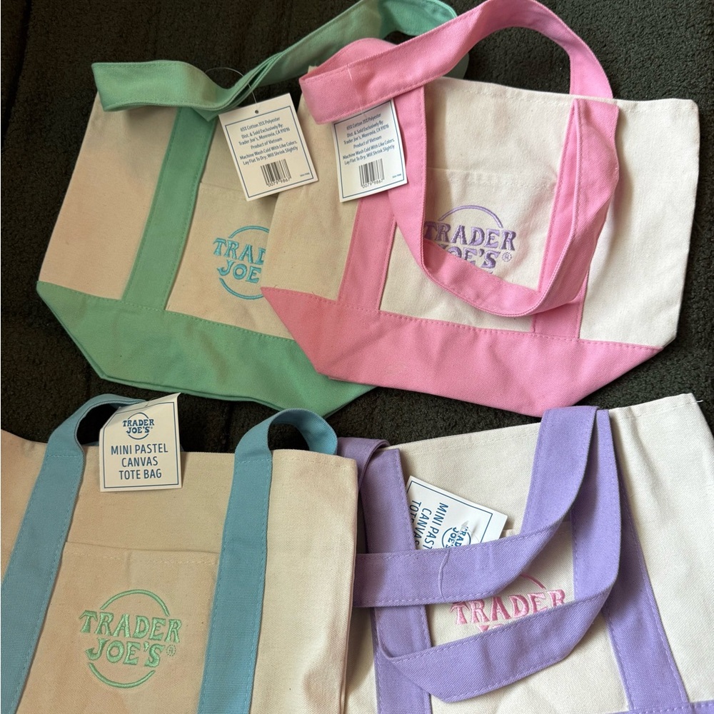 NWT - 4x Collection - Trader Joe’s mini pastel canvas tote bags